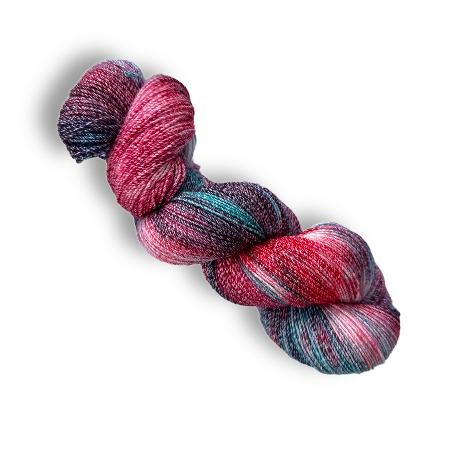 4-fach Cotton Nr. 24-14 zeigt ein handgefärbtes Modal Farbverlaufsgarn mit lebendigen Rot-, Blau- und Türkistönen, natürliche Fasern, besonders weich und geschmeidig, Modal Farbverlaufsgarn zum Verlieben.