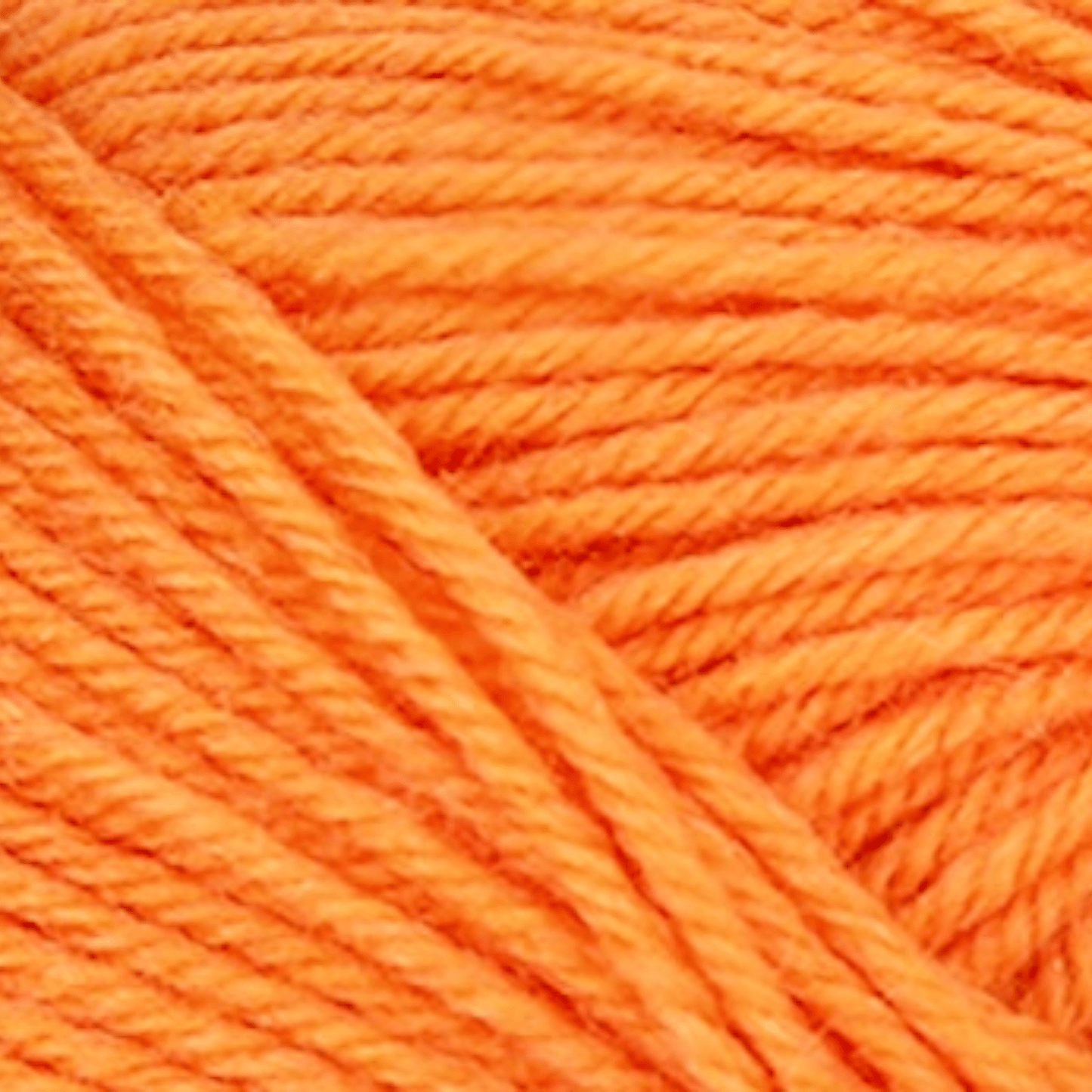 Knäuel Ferner Vielseite 210 in lebendigem Orange, handgefärbe Wolle aus natürlichen Fasern mit feinem Modal Farbverlaufsgarn – Modal Farbverlaufsgarn zum Verlieben.