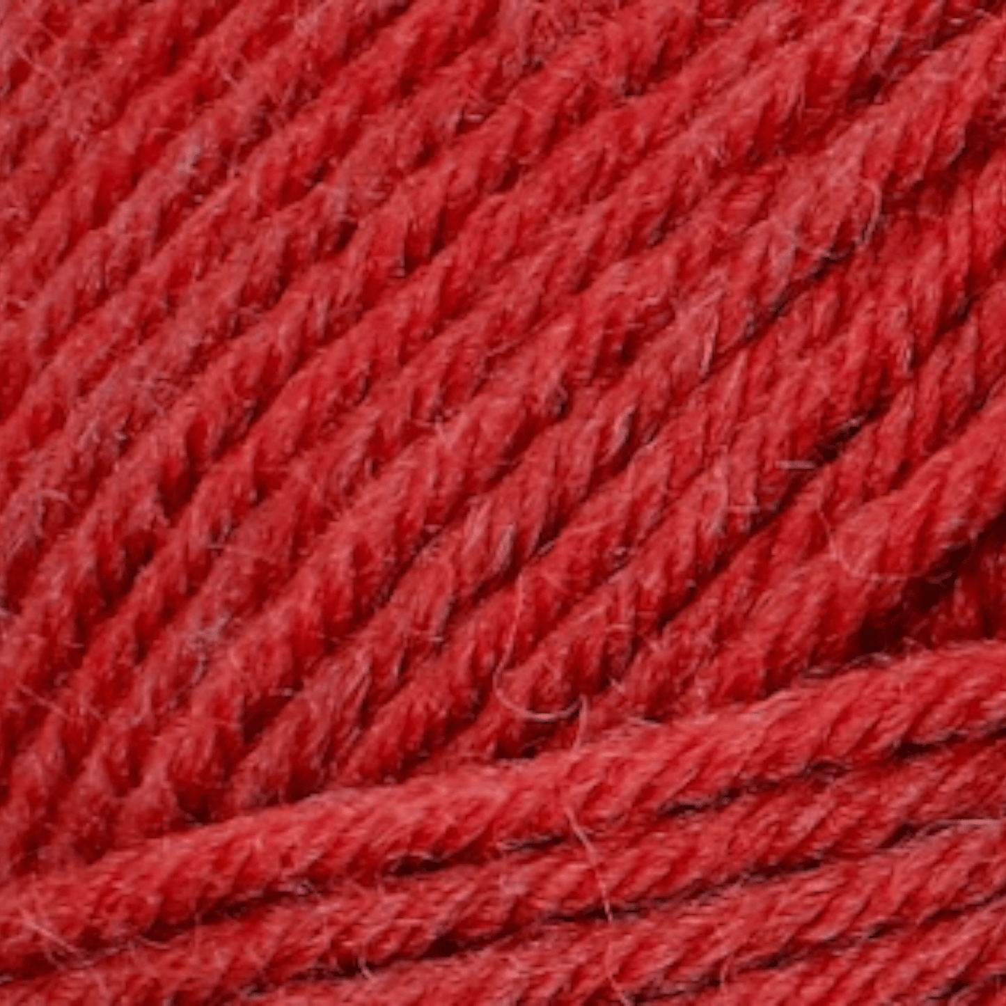 Kräftig rotes, handgefärbtes Modal Farbverlaufsgarn mit natürlichen Fasern und weichem Griff, ideal für vielfältige und kreative Strick- und Häkelprojekte – Ferner Vielseite 125, Modal Farbverlaufsgarn zum Verlieben.