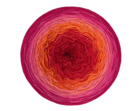 Farbvariante ENERGY mit lebendigem Farbverlauf von intensivem Rot über warmes Orange bis zu frischem Pink, handgefärbte Modal Farbverlaufswolle aus natürlichen Fasern – Modal Farbverlaufsgarn zum Verlieben.