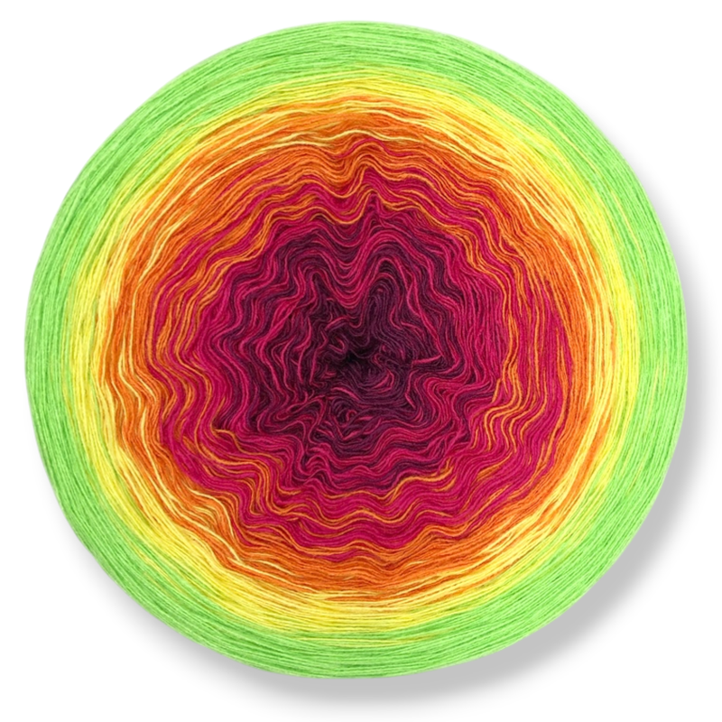 Farbvariante SLUSH zeigt einen leuchtenden Farbverlauf von intensivem Magenta über warmes Orange und Gelb bis zu frischem Grün, handgefärbte Modal Farbverlaufsgarn aus natürlichen Fasern – Modal Farbverlaufsgarn zum Verlieben.