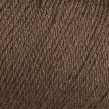 Fein gestrickte, handgefärbte Farbverlaufswolle in warmem Braunton aus natürlichen Fasern mit angenehm weichem Griff – Ferner Vielseite 210, Modal Farbverlaufsgarn zum Verlieben.