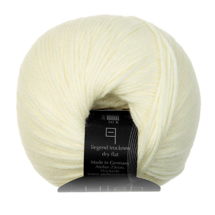 High Twist Concept zeigt ein sanft cremiges Modal Farbverlaufsgarn aus handgefärbter Wolle mit besonders natürlichen Fasern, Modal Farbverlaufsgarn zum Verlieben.